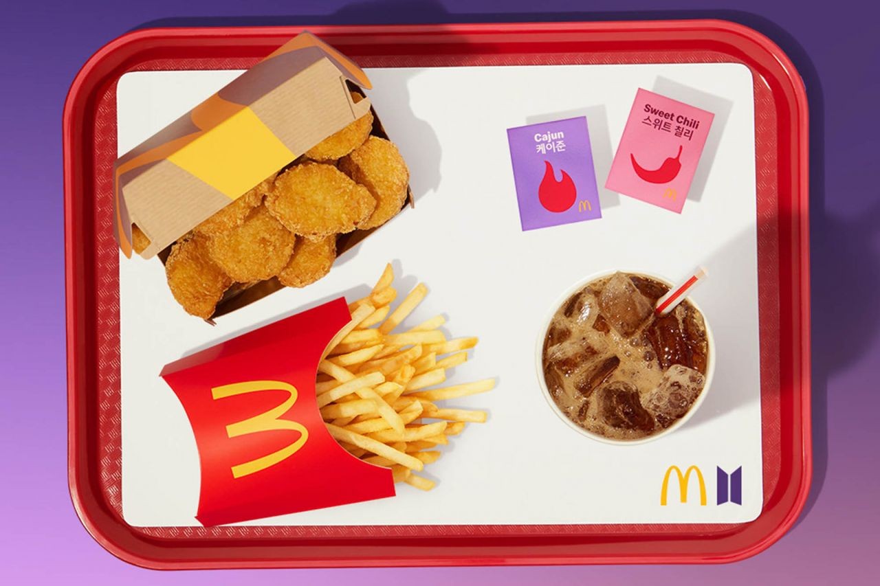 Mcdonalds Bts Meal Canada / BTS Meal x McDonald's: calendario para Latinoamérica y EE ...